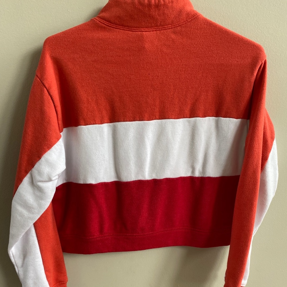 target sweater - Picture 2 of 2